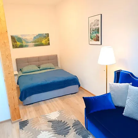 - Zemlinski Aparthotel *